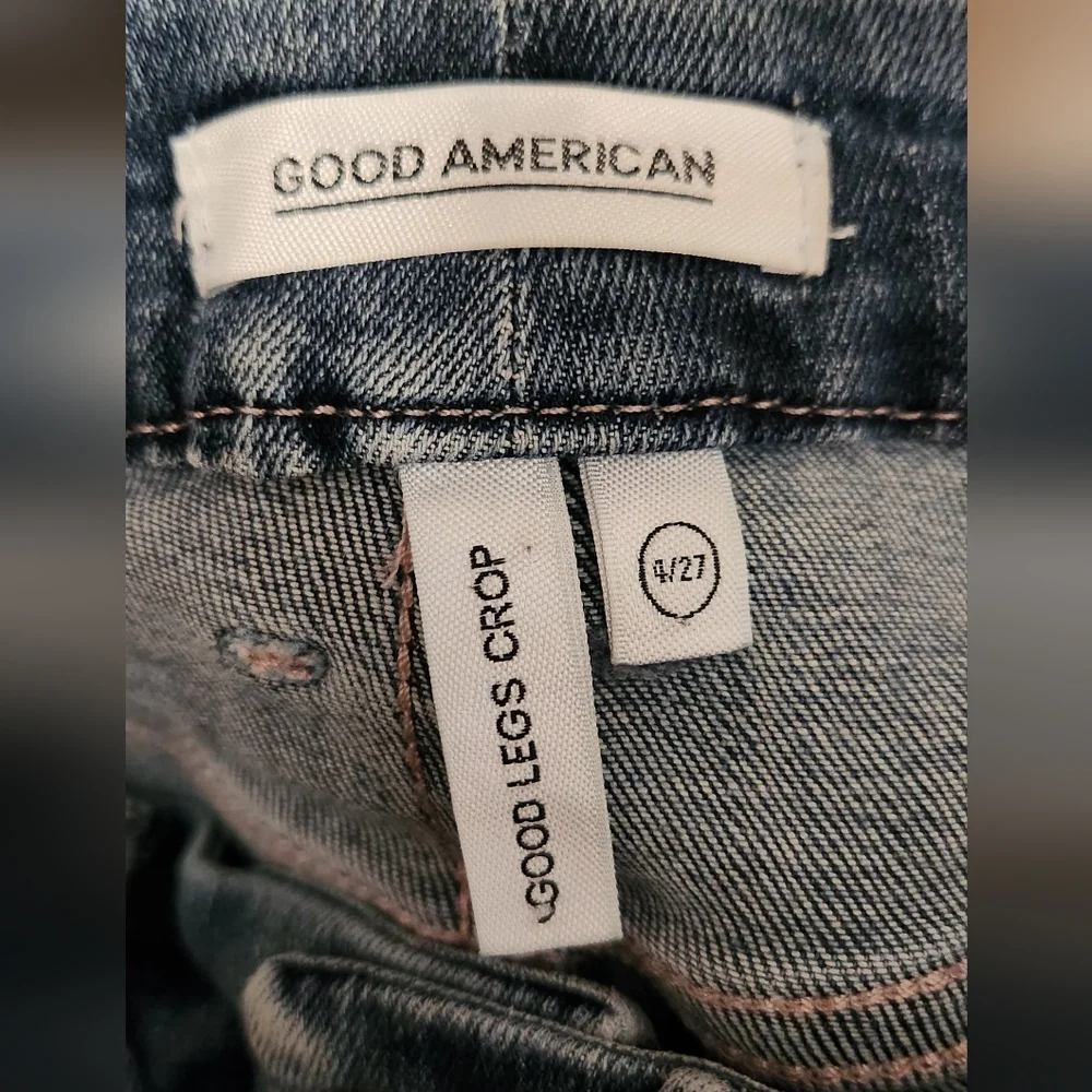 Good American Good Legs Crop Blue Jeans Size 4/27 - Picture 5 of 6